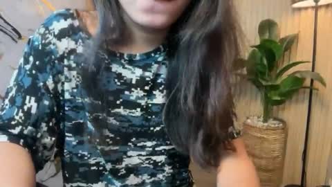 Snapshot of petrova_karla chatting on June 2026 08:59:02 PM Ur Sexy Karla online show from June 2026 08:59:02 PM