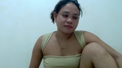 petty_yumii online show from June 2026 11:48:01 AM