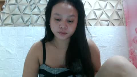 petty_yumii online show from June 2026 05:35:02 PM