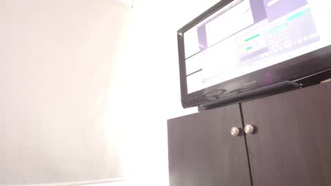 peyton_wat online show from February 2025 06:53:01 PM