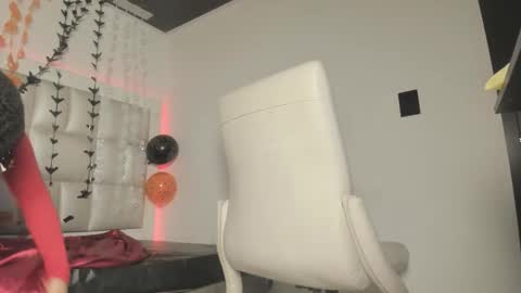 peyton_wat online show from October 2025 11:58:01 AM