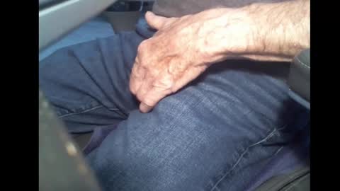 Paul online show from September 2025 08:52:02 PM