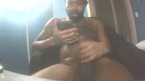 Snapshot of phantomb100 chatting on February 2026 06:17:01 PM Phantomblaze online show from February 2026 06:17:01 PM