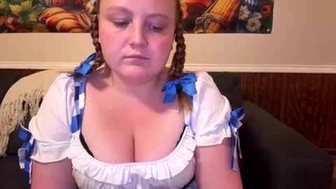 PhatAssBlond online show from September 2025 11:31:02 PM
