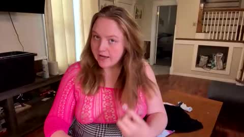 PhatAssBlond online show from January 2026 05:04:01 PM