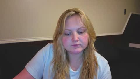 PhatAssBlond online show from February 2026 03:13:01 AM
