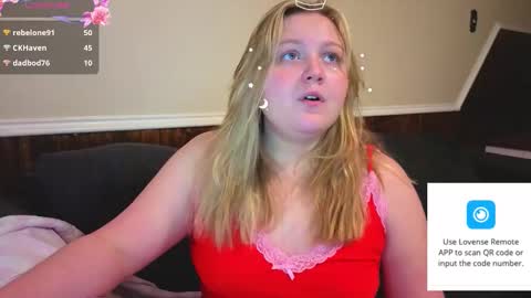 Snapshot of phatassblond chatting on March 2026 04:15:01 PM PhatAssBlond online show from March 2026 04:15:01 PM