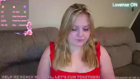 Snapshot of phatassblond chatting on March 2026 02:55:01 PM PhatAssBlond online show from March 2026 02:55:01 PM