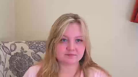 Snapshot of phatassblond chatting on March 2026 08:03:01 PM PhatAssBlond online show from March 2026 08:03:01 PM