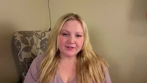 PhatAssBlond online show from May 2026 11:58:01 PM