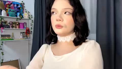 Phia online show from July 2026 09:32:01 PM