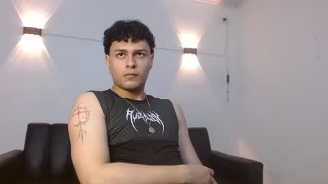 Snapshot of philip_jons chatting on February 2026 10:39:01 PM Philip online show from February 2026 10:39:01 PM