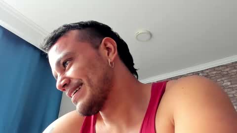 Philipe online show from February 2025 08:44:02 PM