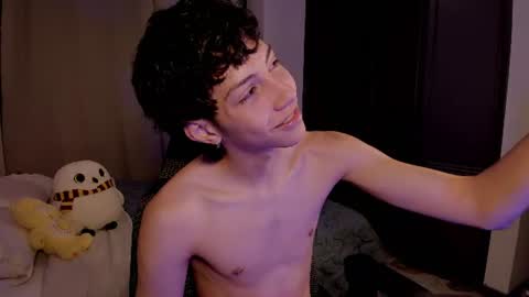 Phil.   INDEPENDENT MODEL online show from June 2026 01:06:02 AM