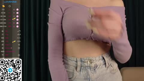 Snapshot of philippabrainard chatting on January 2025 05:34:01 PM Hello guys Sweet Scarlett here NEXT LIVE 5AM 2 gmt online show from January 2025 05:34:01 PM