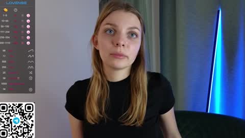 Snapshot of philippabrainard chatting on February 2025 01:02:01 AM Hello guys Sweet Scarlett here NEXT LIVE 5AM 2 gmt online show from February 2025 01:02:01 AM