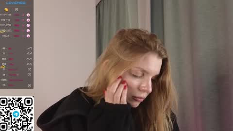 Snapshot of philippabrainard chatting on February 2025 09:04:02 PM Hello guys Sweet Scarlett here NEXT LIVE 5AM 2 gmt online show from February 2025 09:04:02 PM