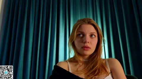 Snapshot of philippabrainard chatting on March 2025 02:23:02 AM Hello guys Sweet Scarlett here NEXT LIVE 5AM 2 gmt online show from March 2025 02:23:02 AM