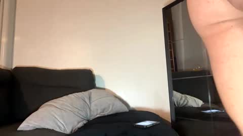 Snapshot of philiptzion chatting on December 2025 09:49:01 AM philiptzion online show from December 2025 09:49:01 AM