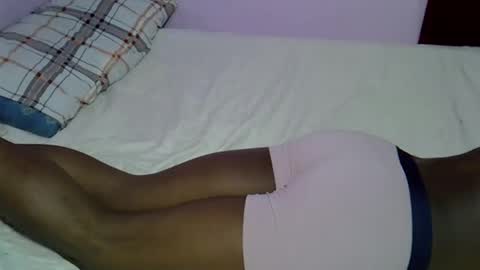 phoenixloverz online show from May 2026 06:30:02 AM