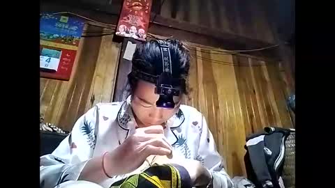 Snapshot of phuong_vietnam chatting on April 2026 01:32:02 PM phuong_vietnam online show from April 2026 01:32:02 PM