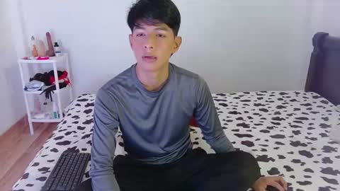 phuwin online show from July 2026 11:15:02 AM