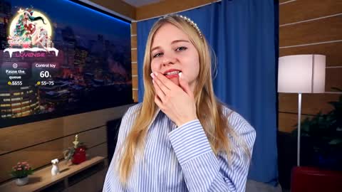 Snapshot of phyllisearney chatting on December 2024 06:30:02 AM Hann G. Jones online show from December 2024 06:30:02 AM