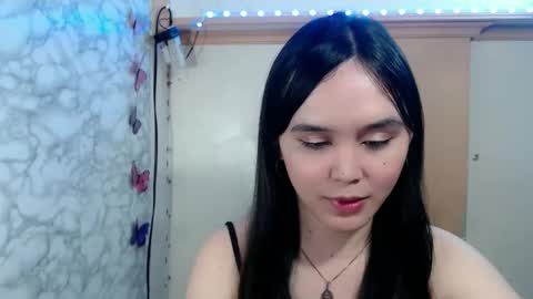 Ms Pia online show from April 2026 06:21:02 PM