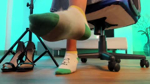    Special Couple Show - WELCOME TO XMAS   5 and 6 December  - 2 at 8 pm COL hour online show from December 2024 09:53:02 PM