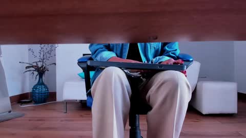    Special Couple Show - WELCOME TO XMAS   5 and 6 December  - 2 at 8 pm COL hour online show from January 2025 04:48:02 PM