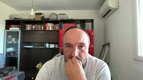 Snapshot of picard256 chatting on April 2026 02:25:02 PM picard256 online show from April 2026 02:25:02 PM