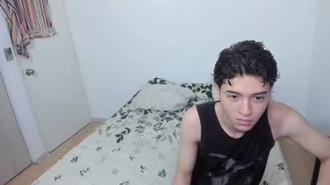 picaszomilos350 online show from February 2026 11:50:02 AM