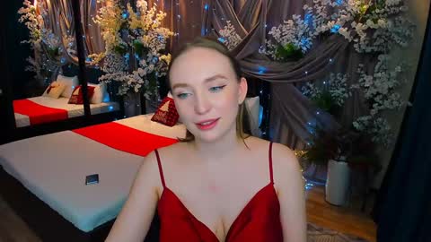Emelie online show from January 2025 01:20:01 PM