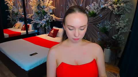 Emelie online show from January 2025 04:21:02 PM