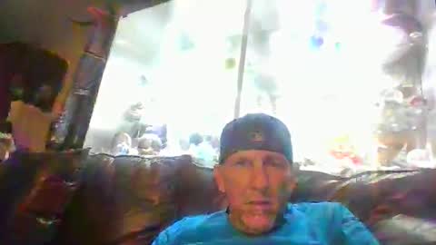 pierce702420 online show from April 2026 10:19:02 PM
