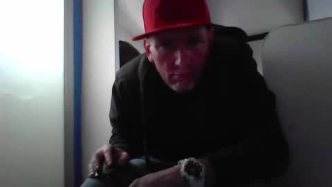 pierce702420 online show from April 2026 04:06:02 PM