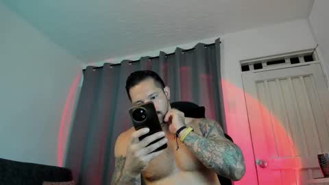 Pierre online show from November 2025 12:46:02 AM