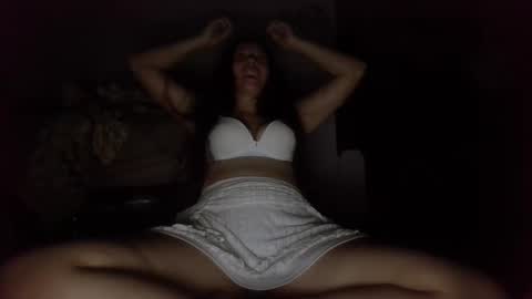 Mila online show from September 2025 04:14:01 AM