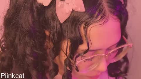 Emi online show from February 2025 07:38:01 AM