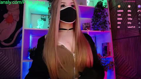 Sonya online show from March 2025 06:43:02 PM