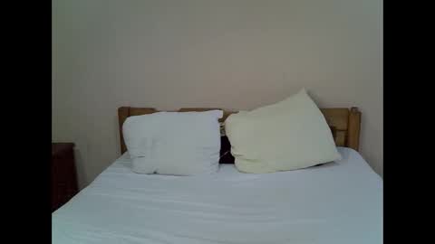 Snapshot of pinahotty chatting on February 2026 06:25:02 AM pinahotty online show from February 2026 06:25:02 AM