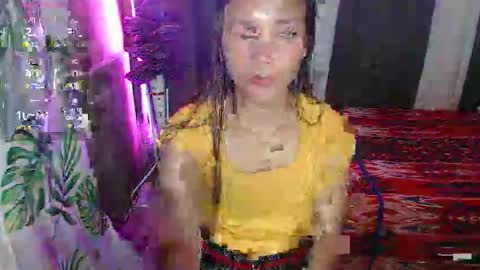 Snapshot of pinay_angel143 chatting on June 2026 11:31:02 PM pinay_angel143 online show from June 2026 11:31:02 PM