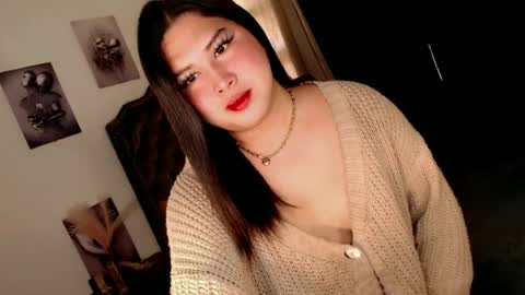 Ivy Morningstar online show from June 2026 01:33:01 AM
