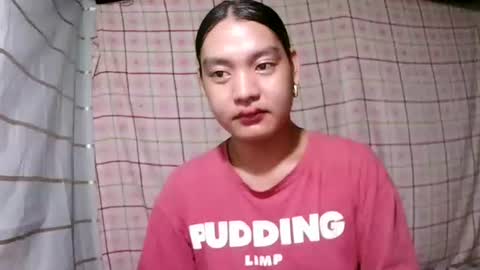 Snapshot of pinay_janella10 chatting on December 2025 08:35:01 PM pinay_janella10 online show from December 2025 08:35:01 PM