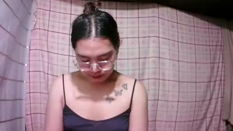 Snapshot of pinay_janella10 chatting on February 2026 07:21:02 PM pinay_janella10 online show from February 2026 07:21:02 PM