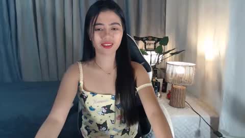 Snapshot of pinay_sharmelyn chatting on February 2026 02:12:02 PM sharmelynbebe online show from February 2026 02:12:02 PM