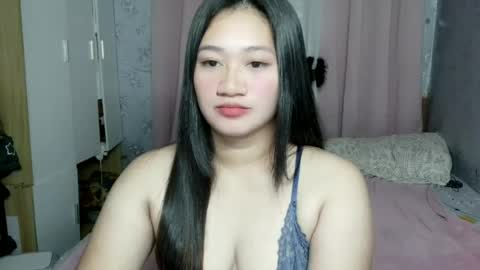 pinaykristine online show from July 2026 06:00:02 AM