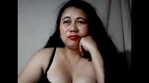 pinaymama12345 online show from February 2025 11:48:01 PM