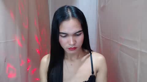 celistina Crwford online show from September 2025 01:38:01 PM
