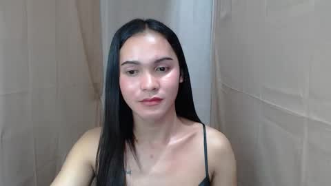 celistina Crwford online show from September 2025 03:28:02 PM